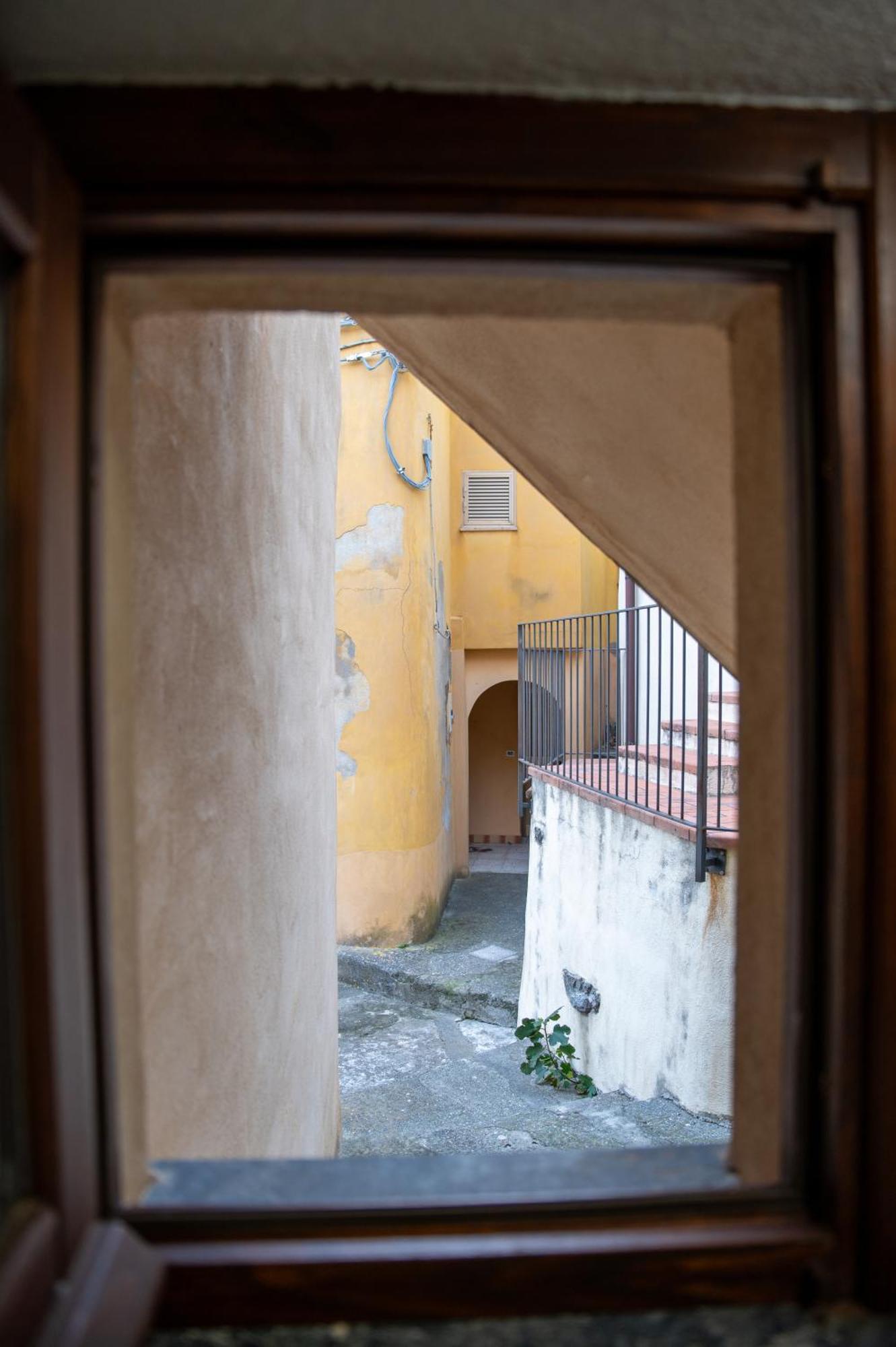 Dimora Del Borgo Affittacamere サンジネート エクステリア 写真