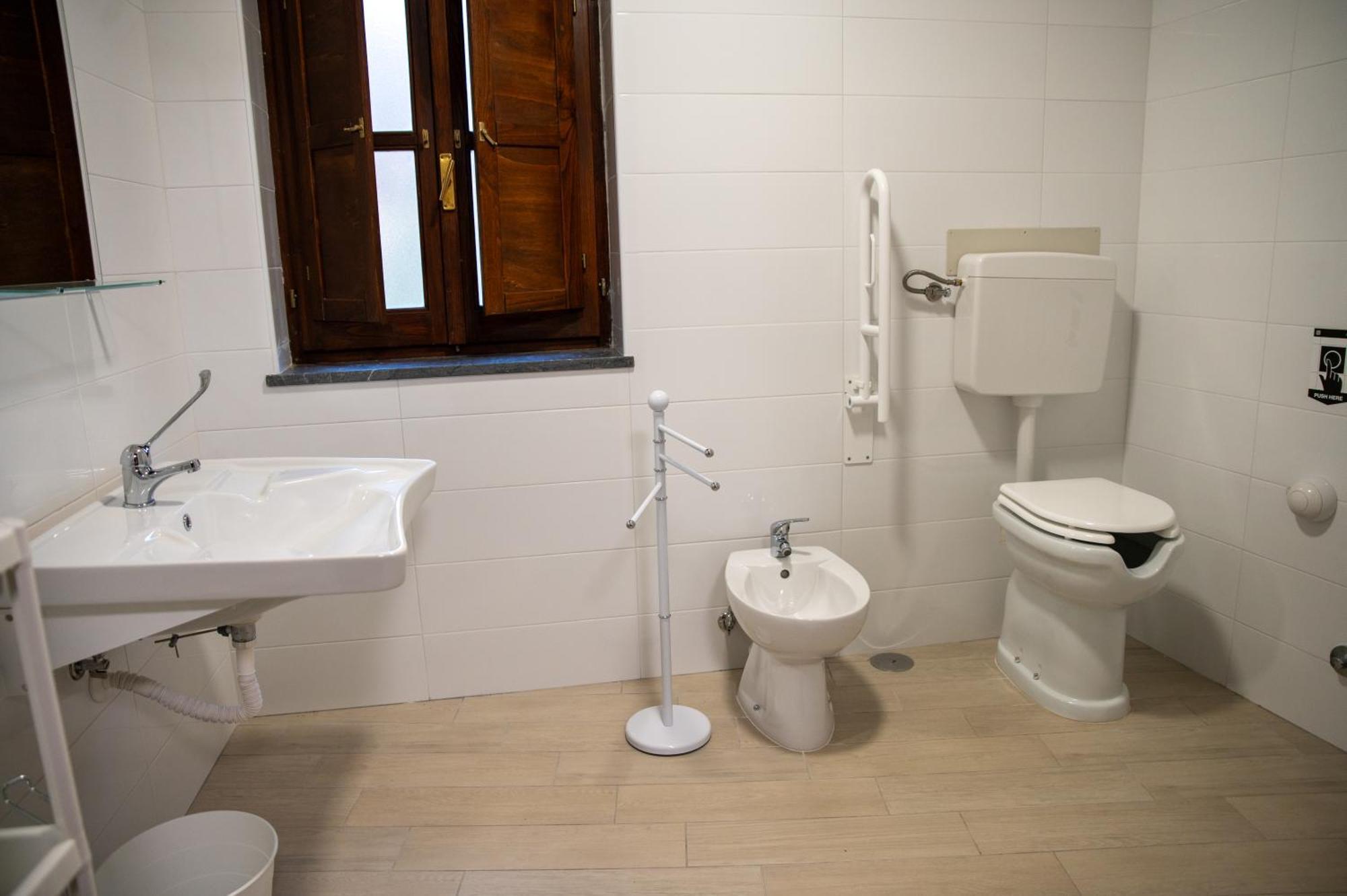 Dimora Del Borgo Affittacamere サンジネート エクステリア 写真